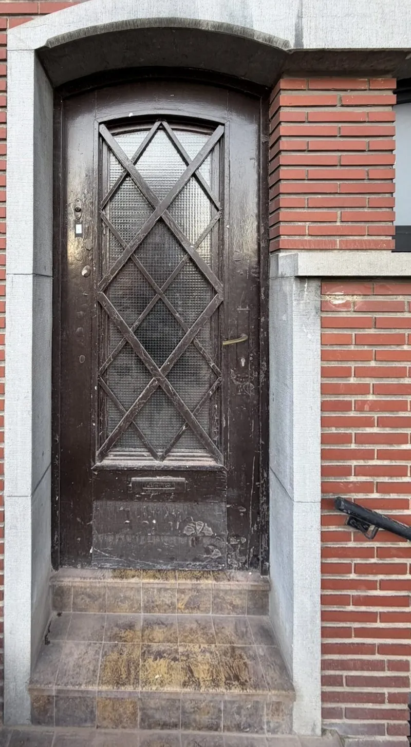 Ancienne porte, avant les travaux